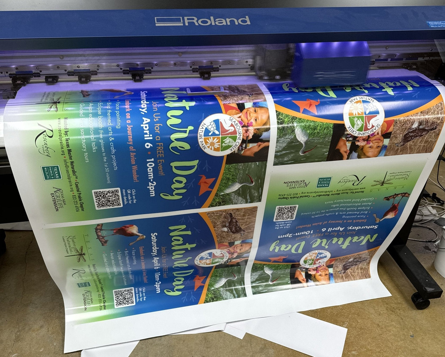 Custom Wayfinding, Directional, and Informational Plastic Signs – High-Quality Custom Logo Printed Signs for Navigation and Information sign Show Off Your Threads