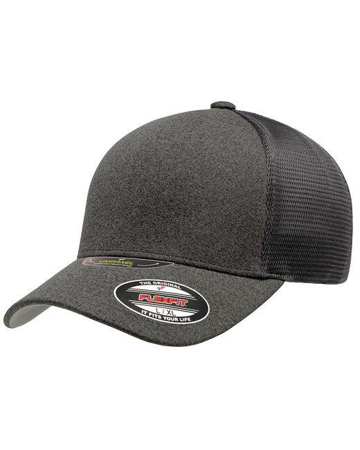 Flexfit Unipanel Cap – Sleek and Structured for Custom Branding FlexFit