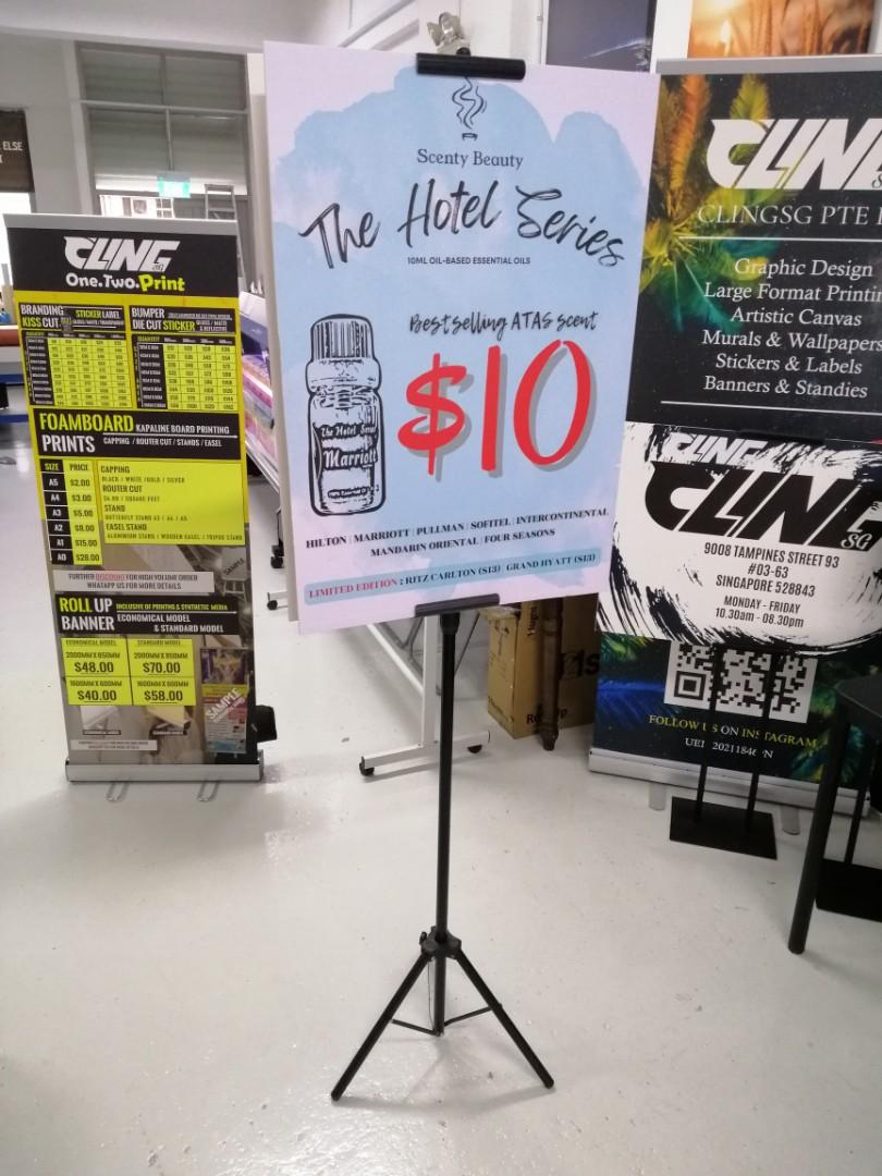 Custom Promotional Foam Boards for Product Launches – Make a Big Impact sign Show Off Your Threads